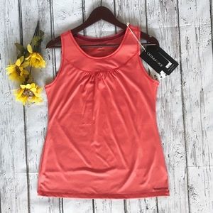 🌼 NWTs Cute summer/spring running shirt! Sz L 🌼